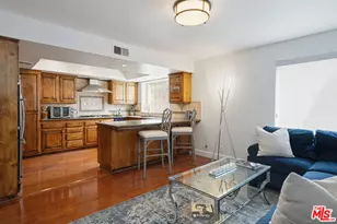 17204 Palisades Cir, Pacific Palisades, CA 90272 - Photo 23