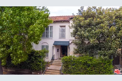 321 N Sycamore Ave, Los Angeles, CA 90036 - Photo 11