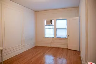321 N Sycamore Ave, Los Angeles, CA 90036 - Photo 25