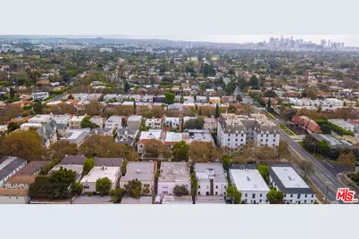 321 N Sycamore Ave, Los Angeles, CA 90036 - Photo 43