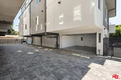 4916 S Centinela Ave, Los Angeles, CA 90066 - Photo 41
