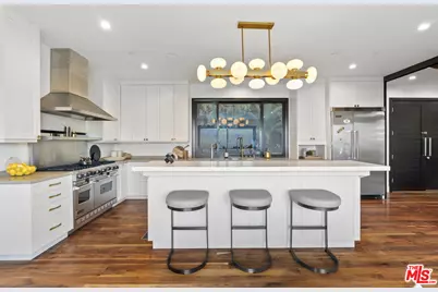 9330 Beverly Crest Dr, Beverly Hills, CA 90210 - Photo 7