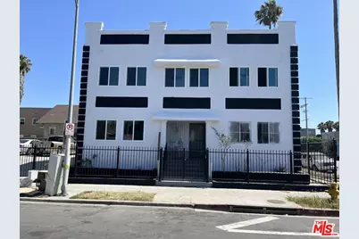 456 W 52nd St, Los Angeles, CA 90037 - Photo 1