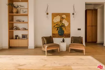 534 N Bronson Ave, Los Angeles, CA 90004 - Photo 13