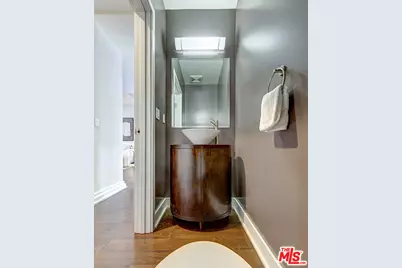 2512 28th St #110, Santa Monica, CA 90405 - Photo 31