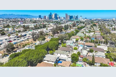 1420 W 22nd St, Los Angeles, CA 90007 - Photo 13