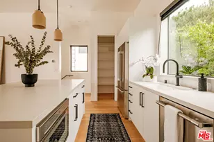 760 N Arthur Rd, Los Angeles, CA 90029 - Photo 11