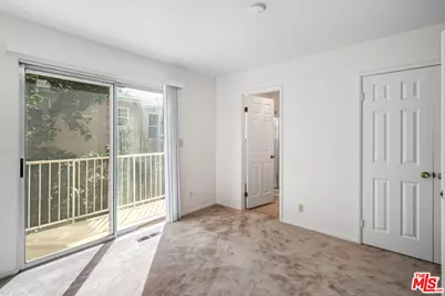 43655 Park Ave, Lancaster, CA 93534 - Photo 21