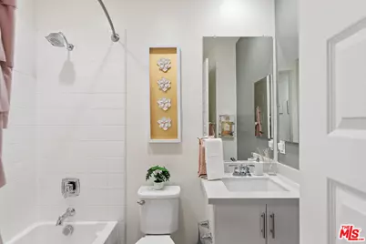 19547 Cardigan Dr, Northridge, CA 91324 - Photo 7
