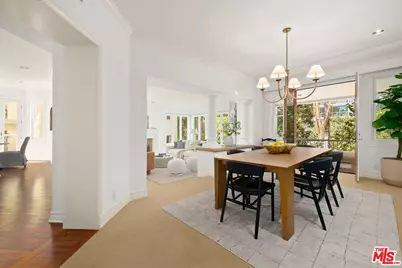 603 Ocean Ave #2A, Santa Monica, CA 90402 - Photo 9