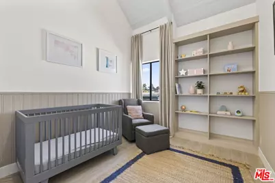 10720 Ohio Ave #21, Los Angeles, CA 90024 - Photo 21