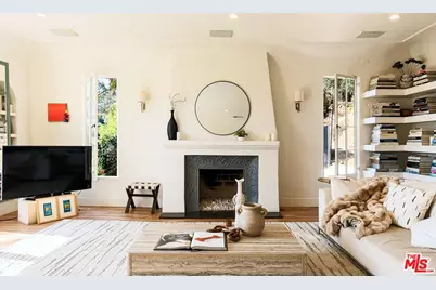 3001 Passmore Dr, Los Angeles, CA 90068 - Photo 5