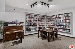 2700 Cahuenga Blvd, Los Angeles, CA 90068 - Photo 23