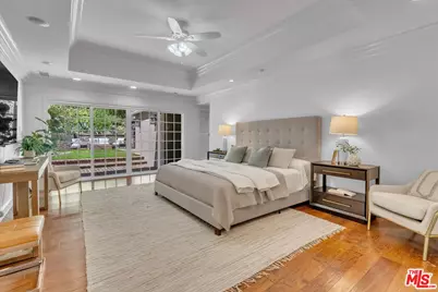 3741 Royal Woods Dr, Sherman Oaks, CA 91403 - Photo 17
