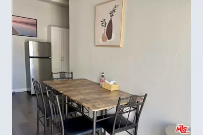 1245 N Orchard Dr, Burbank, CA 91506 - Photo 43