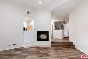 18730 Hatteras St, Tarzana, CA 91356 - Photo 3