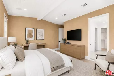 11380 Waterford St, Los Angeles, CA 90049 - Photo 15