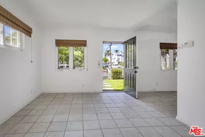 520 Marigold Ave, Newport Beach, CA 92625 - Photo 29