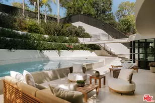 255 S Bentley Ave, Los Angeles, CA 90049 - Photo 9