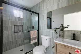 1231 N June St, Los Angeles, CA 90038 - Photo 19