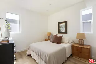 1231 N June St, Los Angeles, CA 90038 - Photo 17