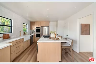 2967 Glendower Ave, Los Angeles, CA 90027 - Photo 13