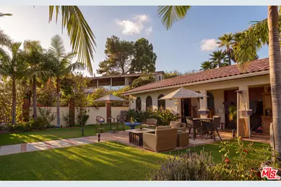 29081 Pacific Coast Hwy, Malibu, CA 90265 - Photo 47