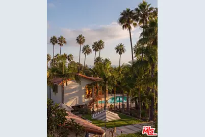 29081 Pacific Coast Hwy, Malibu, CA 90265 - Photo 9