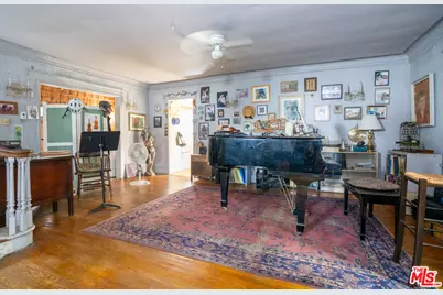 1740 N Gramercy Pl, Los Angeles, CA 90028 - Photo 21