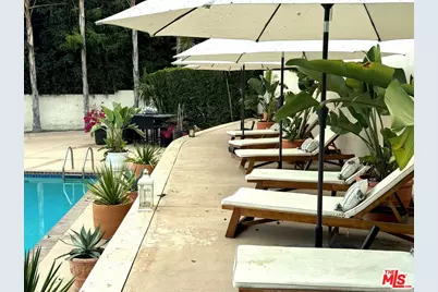 1727 San Ysidro Dr, Los Angeles, CA 90210 - Photo 25