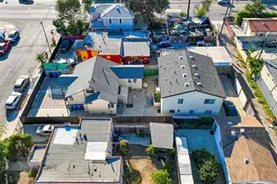 1375 W 37th Dr, Los Angeles, CA 90007 - Photo 7