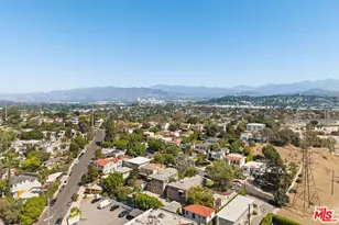 2612 Locksley Pl, Los Angeles, CA 90039 - Photo 19