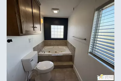 4 Coolidge Dr, Cathedral City, CA 92234 - Photo 13