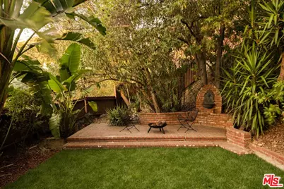 2774 Woodstock Rd, Los Angeles, CA 90046 - Photo 27