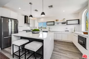11218 Camarillo St, Toluca Lake, CA 91602 - Photo 11