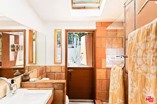 723 Terrace 49, Los Angeles, CA 90042 - Photo 29
