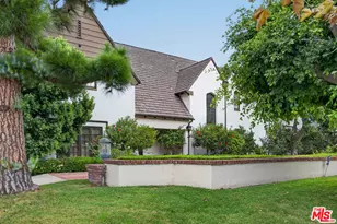 200 S June St, Los Angeles, CA 90004 - Photo 1