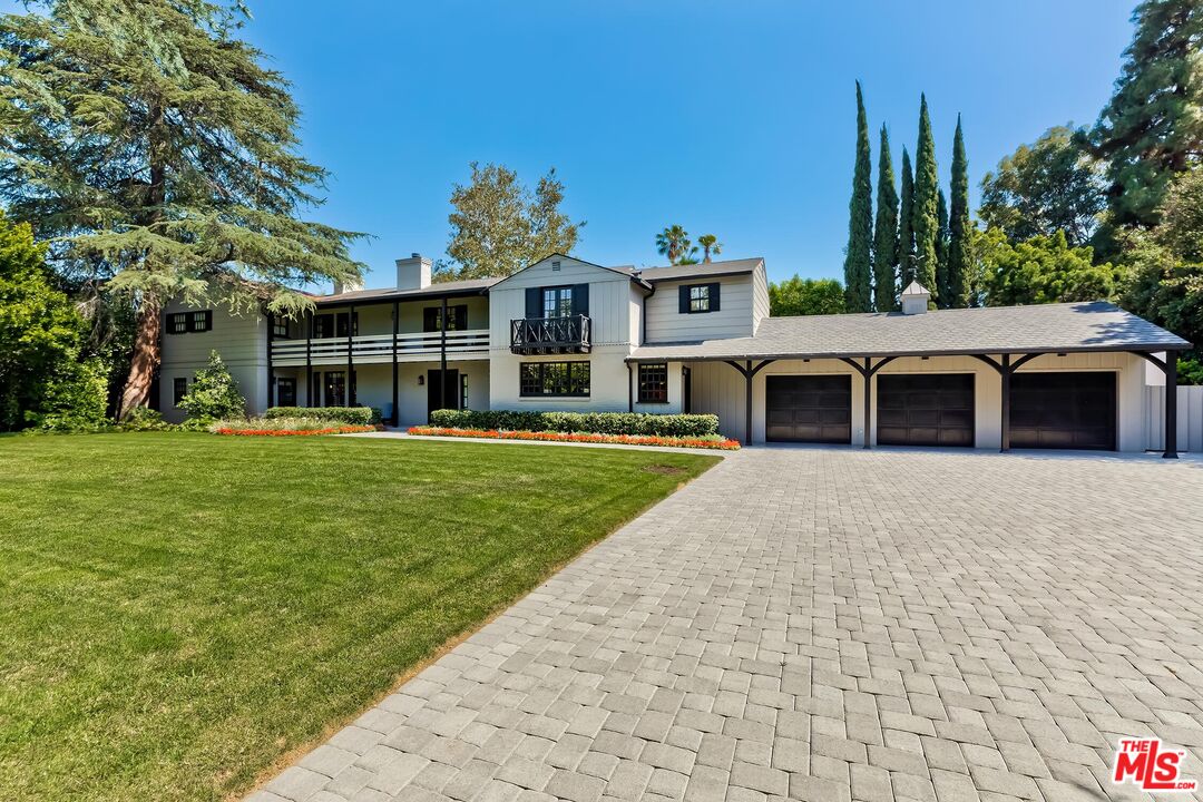 10250 Moorpark St, Toluca Lake, CA 91602 MLS 22187161 Coldwell Banker