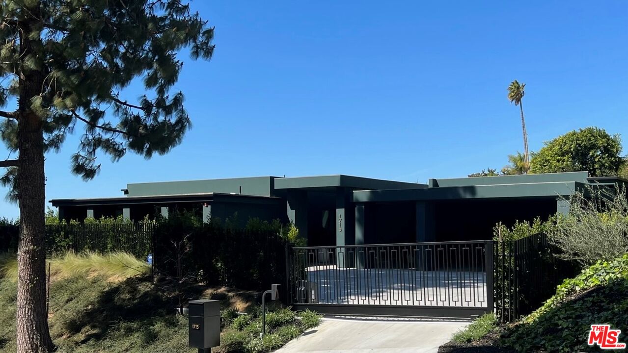 1715 Loma Vista Dr, Beverly Hills, CA 90210 MLS 22190501 Coldwell