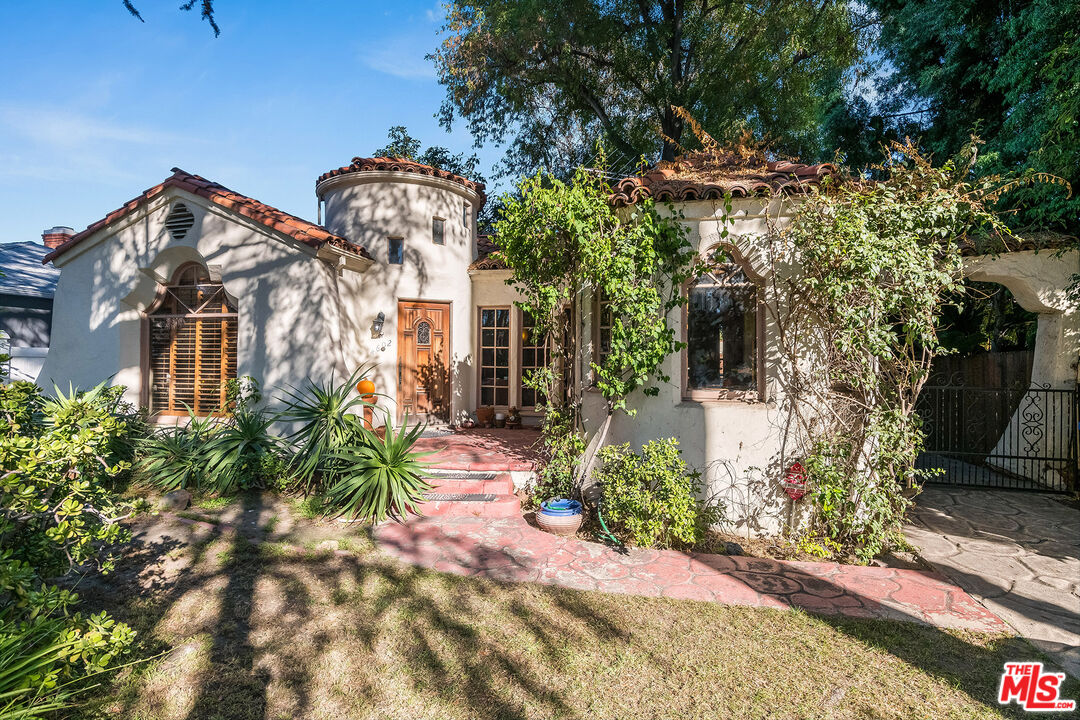 4602 Cartwright Ave, Toluca Lake, CA 91602 MLS 22205195 Coldwell