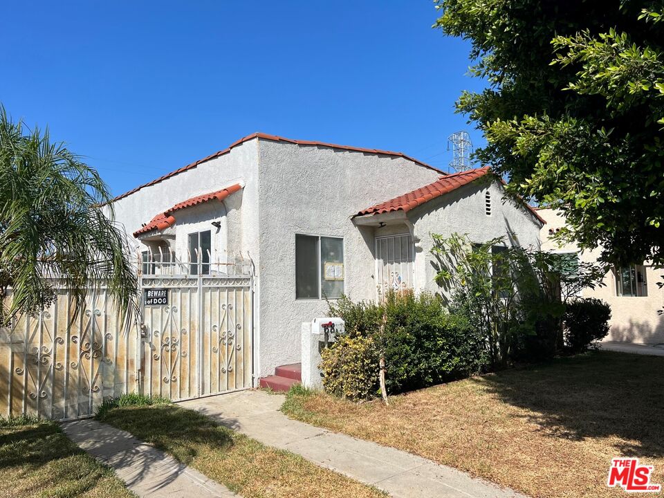 6817 Lemon Ave, Long Beach, CA 90805 MLS 22205803 Coldwell Banker