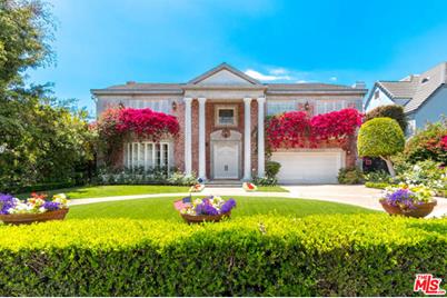 611 N Rodeo Dr, Beverly Hills, CA 90210 - Photo 1