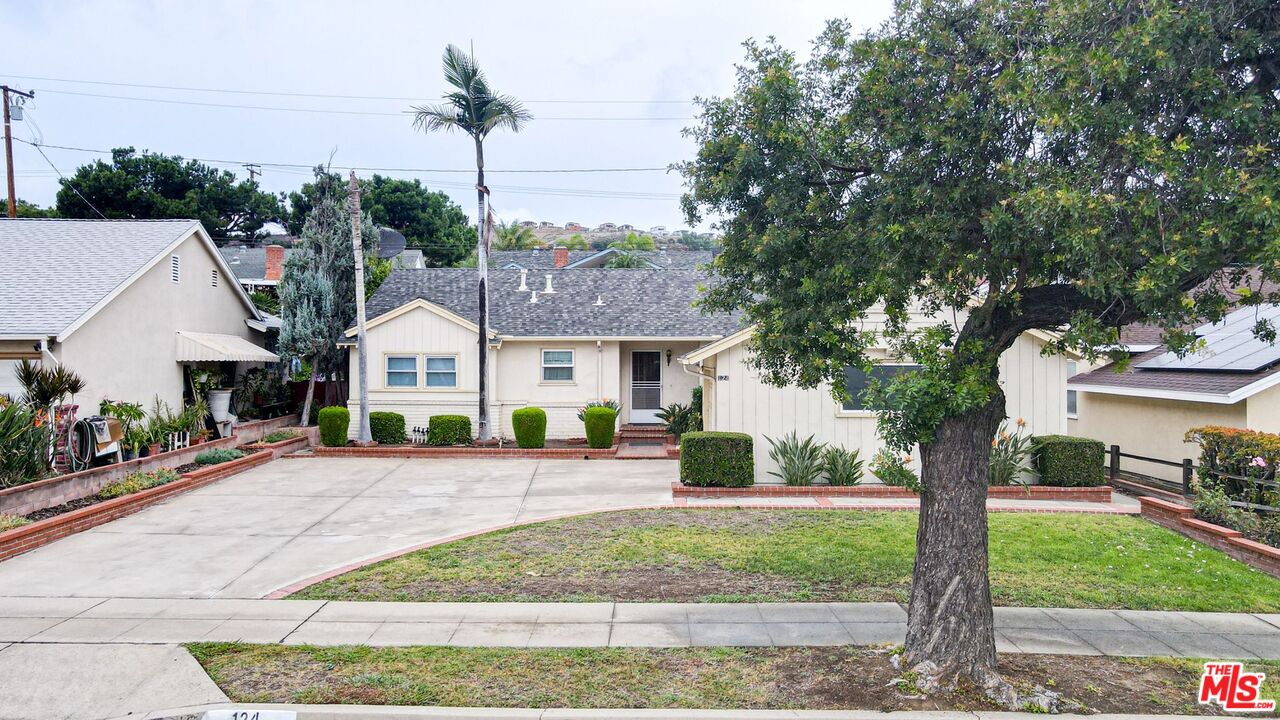 124 E Balanda Dr, Montebello, CA 90640 MLS 22215263 Coldwell Banker