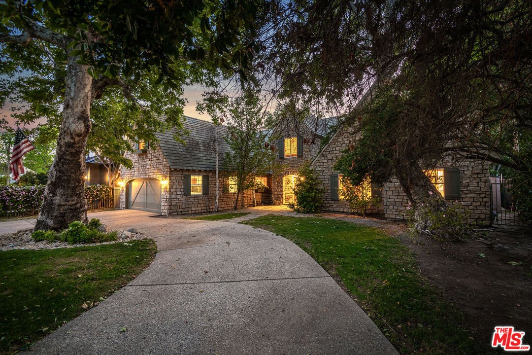 4617 Placidia Ave, Toluca Lake, CA 91602 MLS 23241821 Coldwell Banker