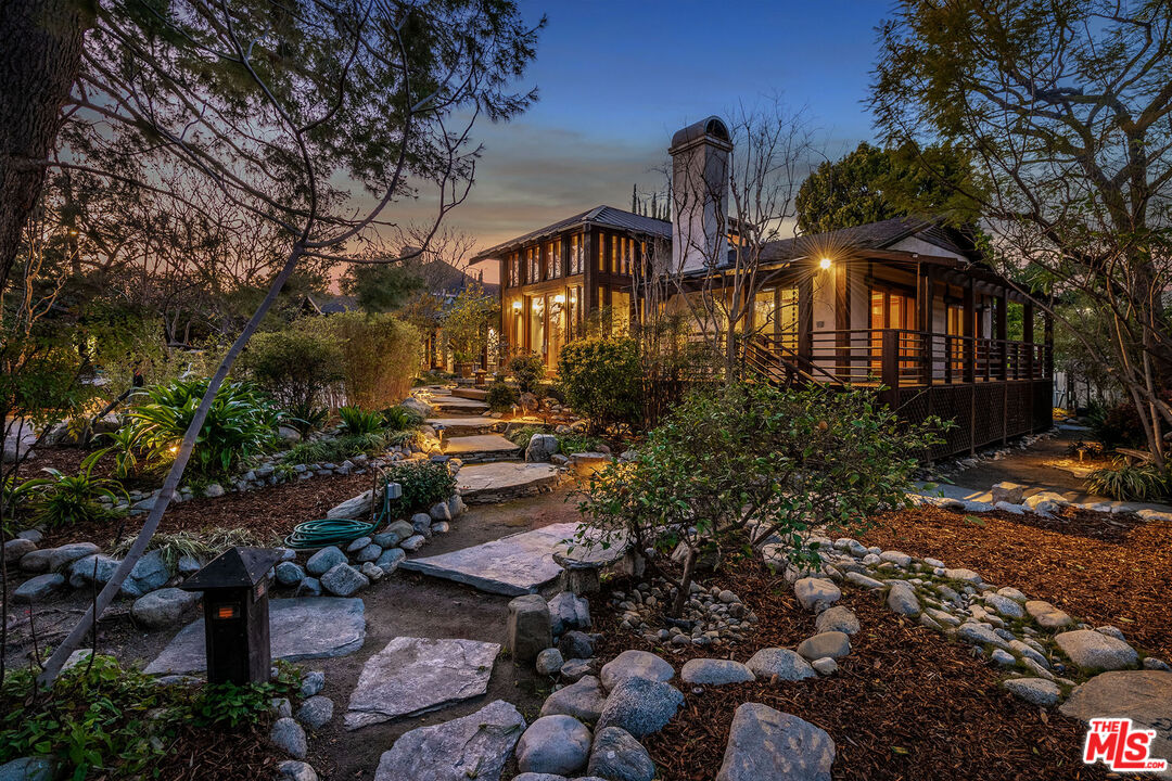 4724 Forman Ln, Toluca Lake, CA 91602 MLS 23247165 Coldwell Banker