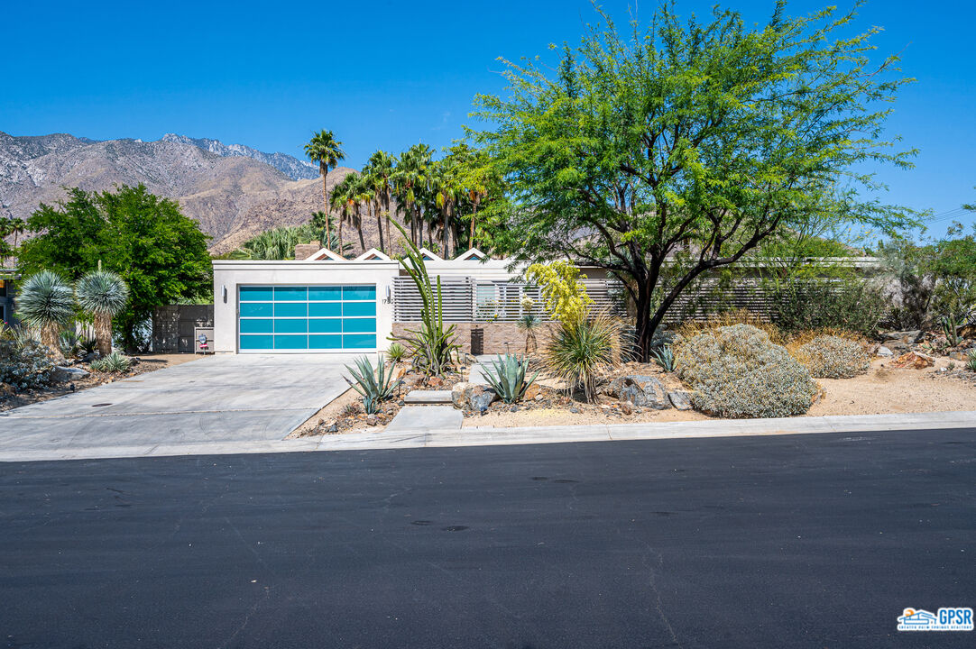 1733 Royal Palm Ct, Palm Springs, CA 92262 MLS 23272391 Coldwell
