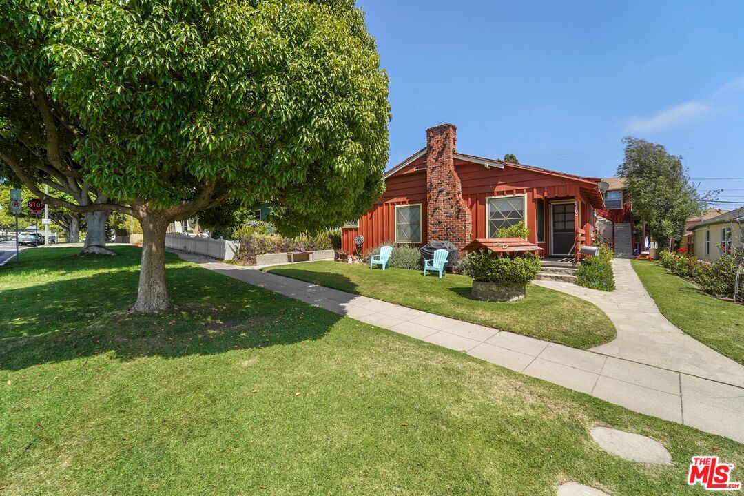 840 Pearl St, Santa Monica, CA 90405 MLS 23287749 Coldwell Banker