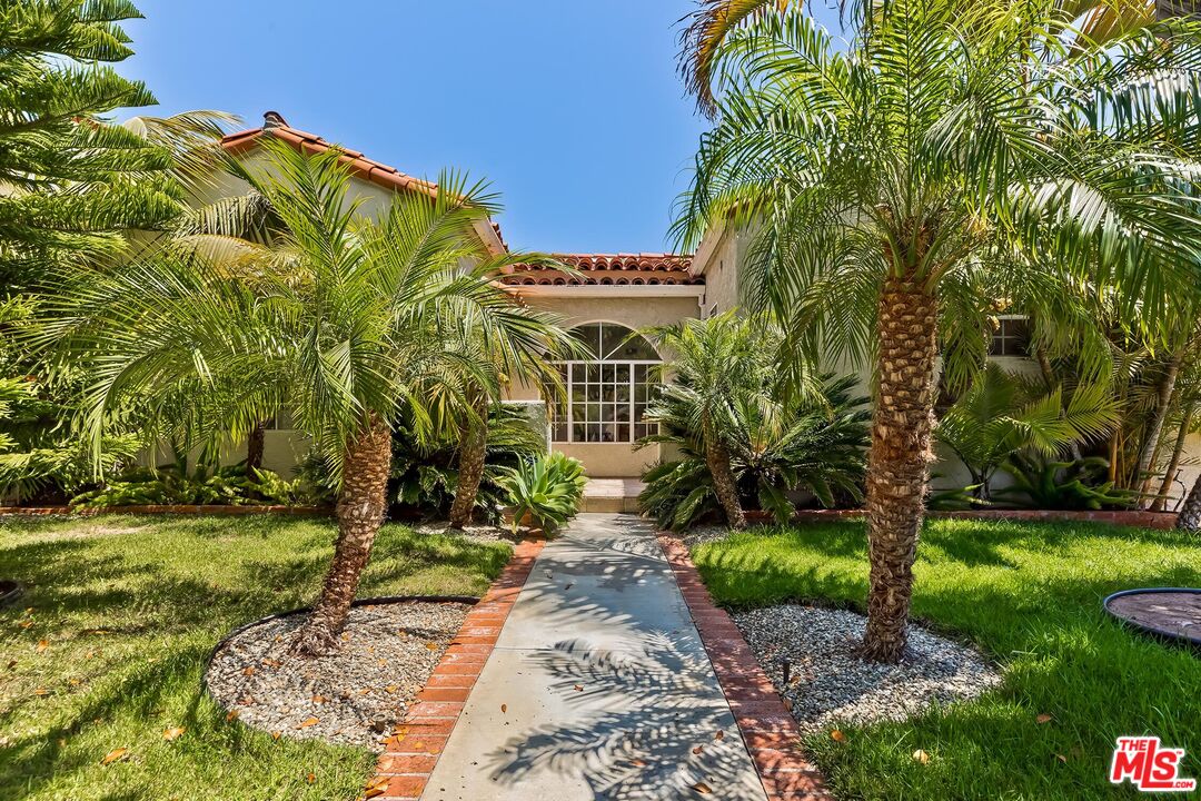 2251 Cloverfield Blvd, Santa Monica, CA 90405 MLS 23294999