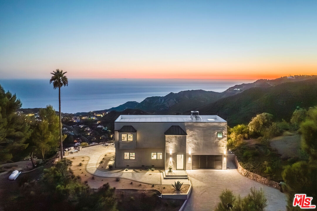 515 Moonrise Dr, Malibu, CA 90265 MLS 23318367 Coldwell Banker