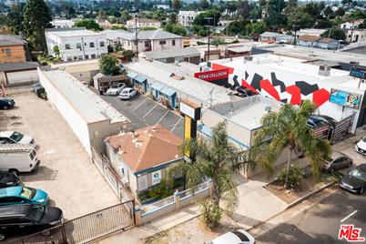 5134 W Washington Blvd, Los Angeles, CA 90016 - Photo 1